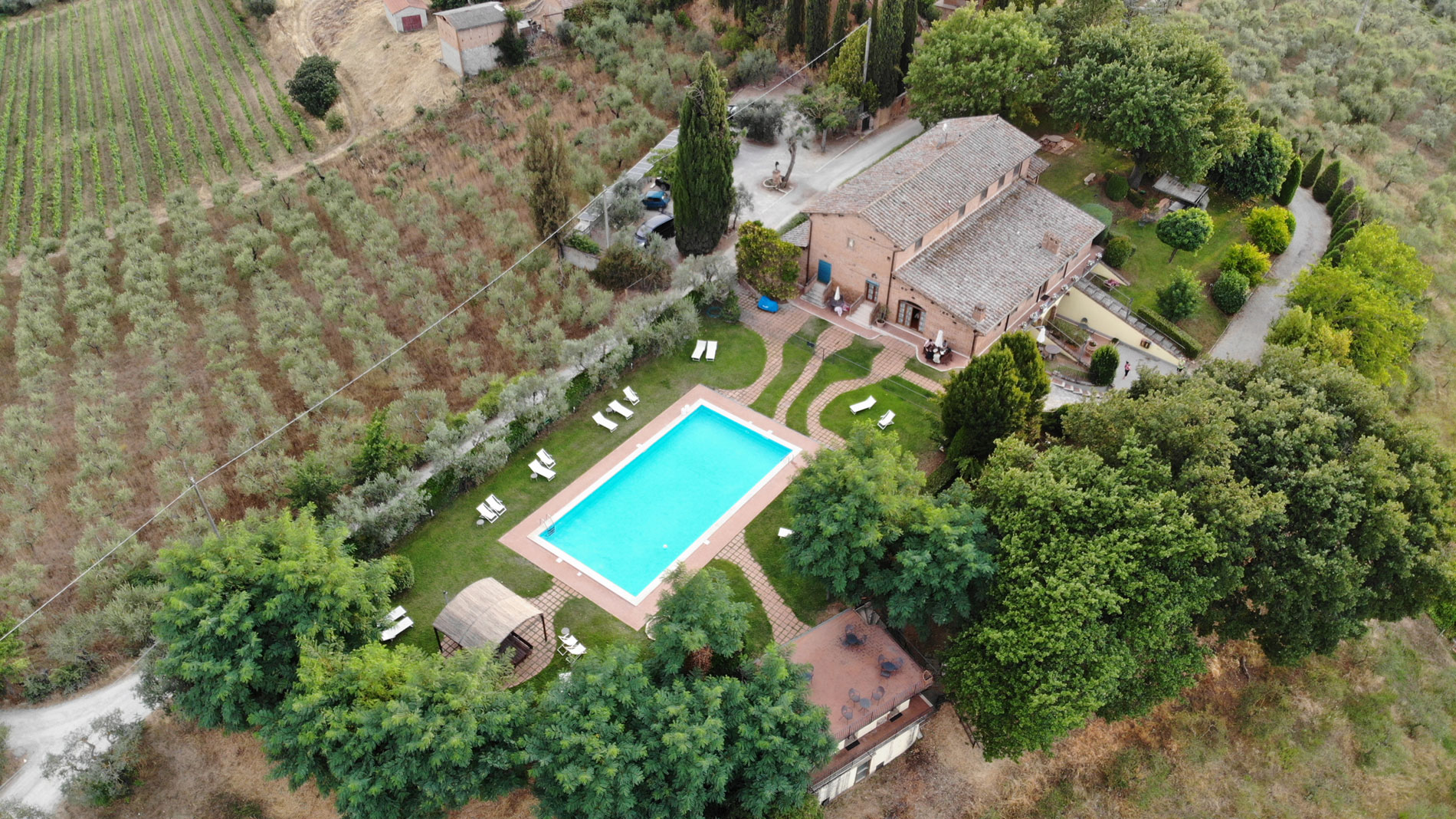 casa-querce-home-rentals